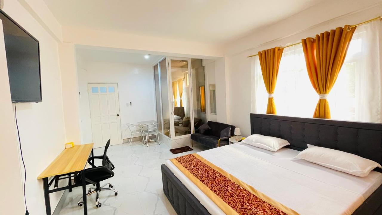 Legends Hotel & Restaurant - Lemery And Taal المظهر الخارجي الصورة