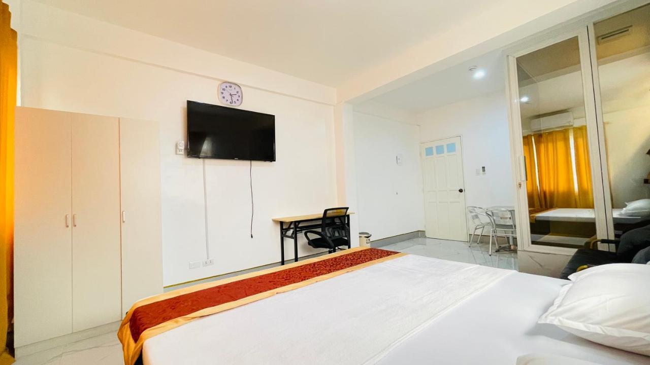 Legends Hotel & Restaurant - Lemery And Taal المظهر الخارجي الصورة
