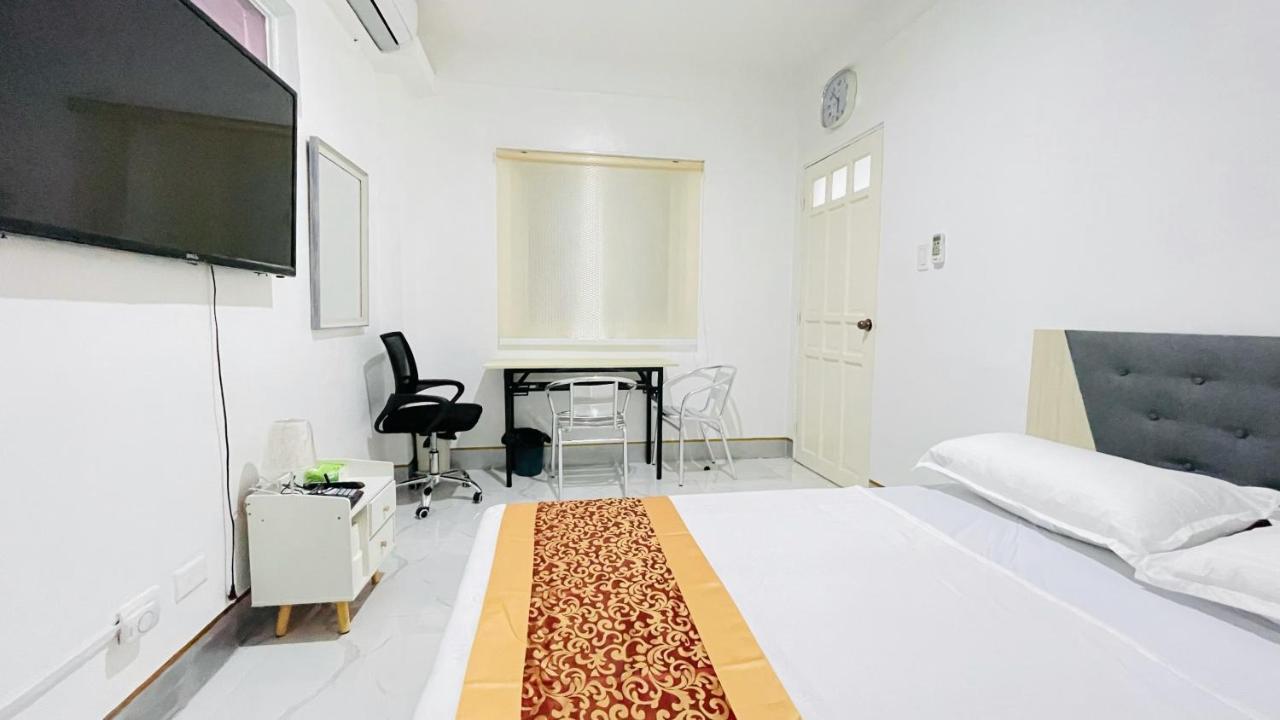 Legends Hotel & Restaurant - Lemery And Taal المظهر الخارجي الصورة