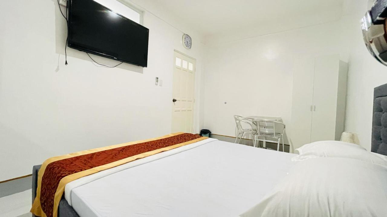 Legends Hotel & Restaurant - Lemery And Taal المظهر الخارجي الصورة