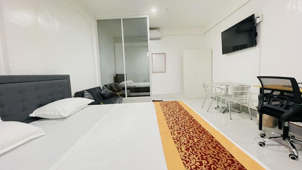 Legends Hotel & Restaurant - Lemery And Taal المظهر الخارجي الصورة