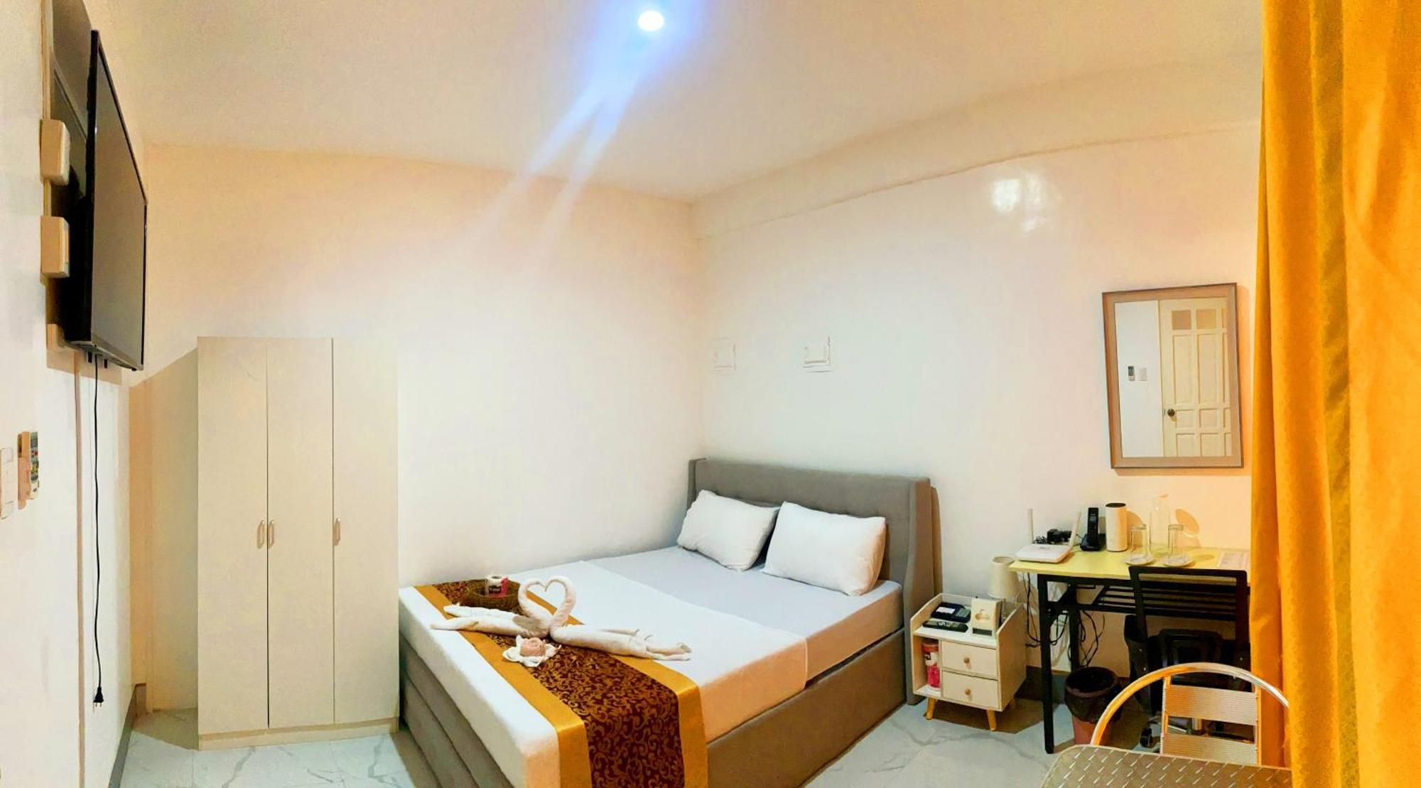 Legends Hotel & Restaurant - Lemery And Taal المظهر الخارجي الصورة