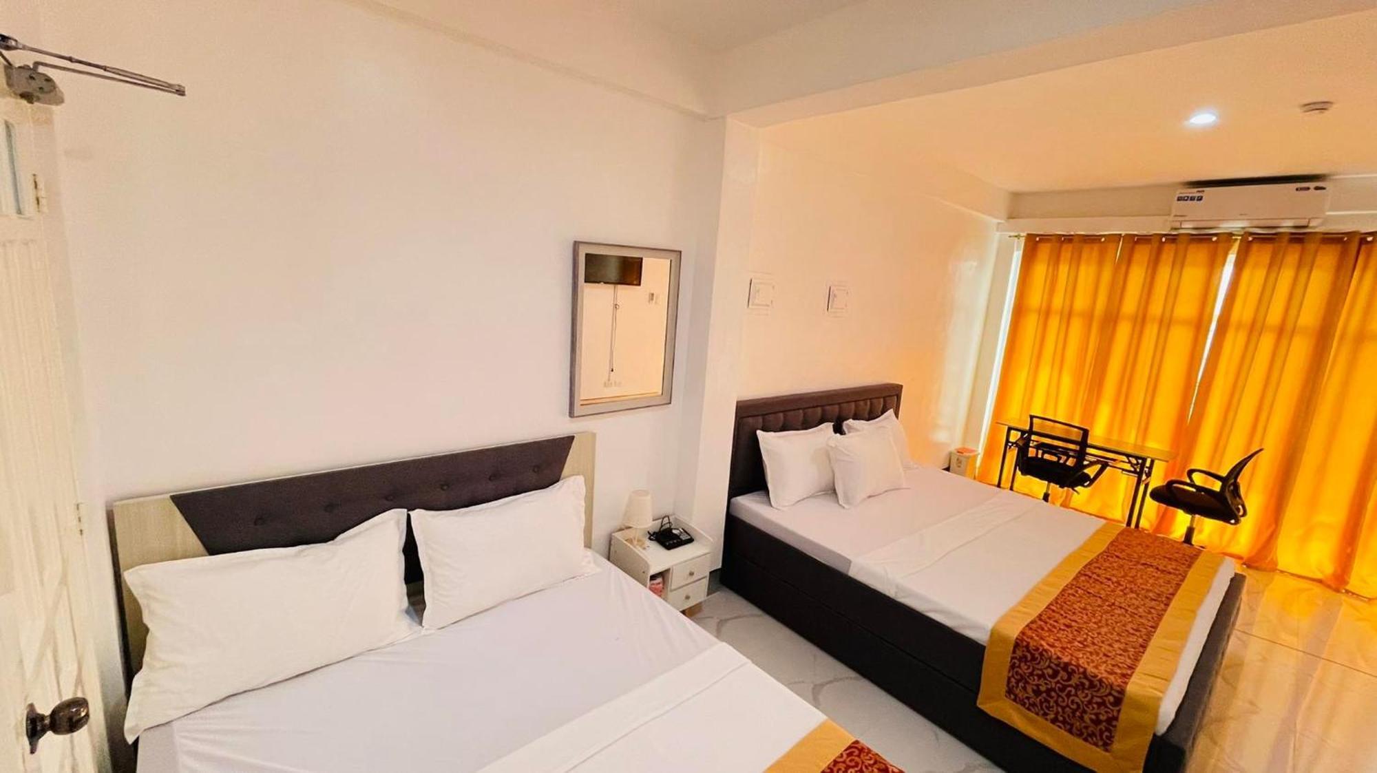 Legends Hotel & Restaurant - Lemery And Taal المظهر الخارجي الصورة